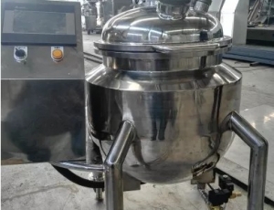 廣州某知名品牌企業(yè)采購(gòu)的50L口紅攪拌罐